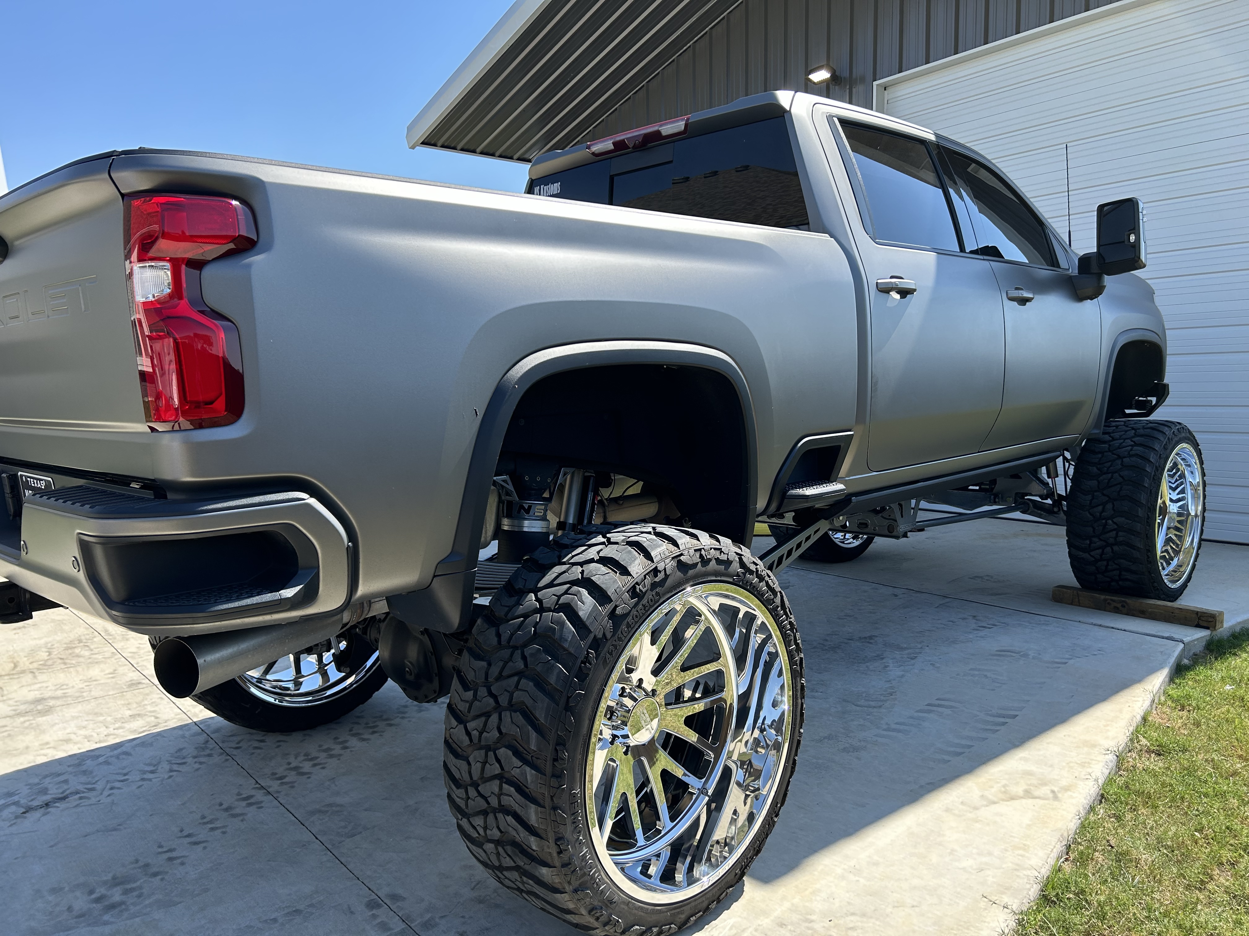 Anodizing removal from aluminum before polishing — Nautical Polishing Burleson TX
